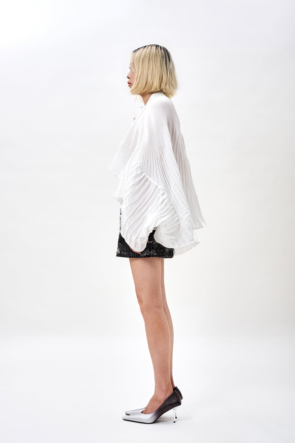 (PRE-ORDER) Pleated Crop Top