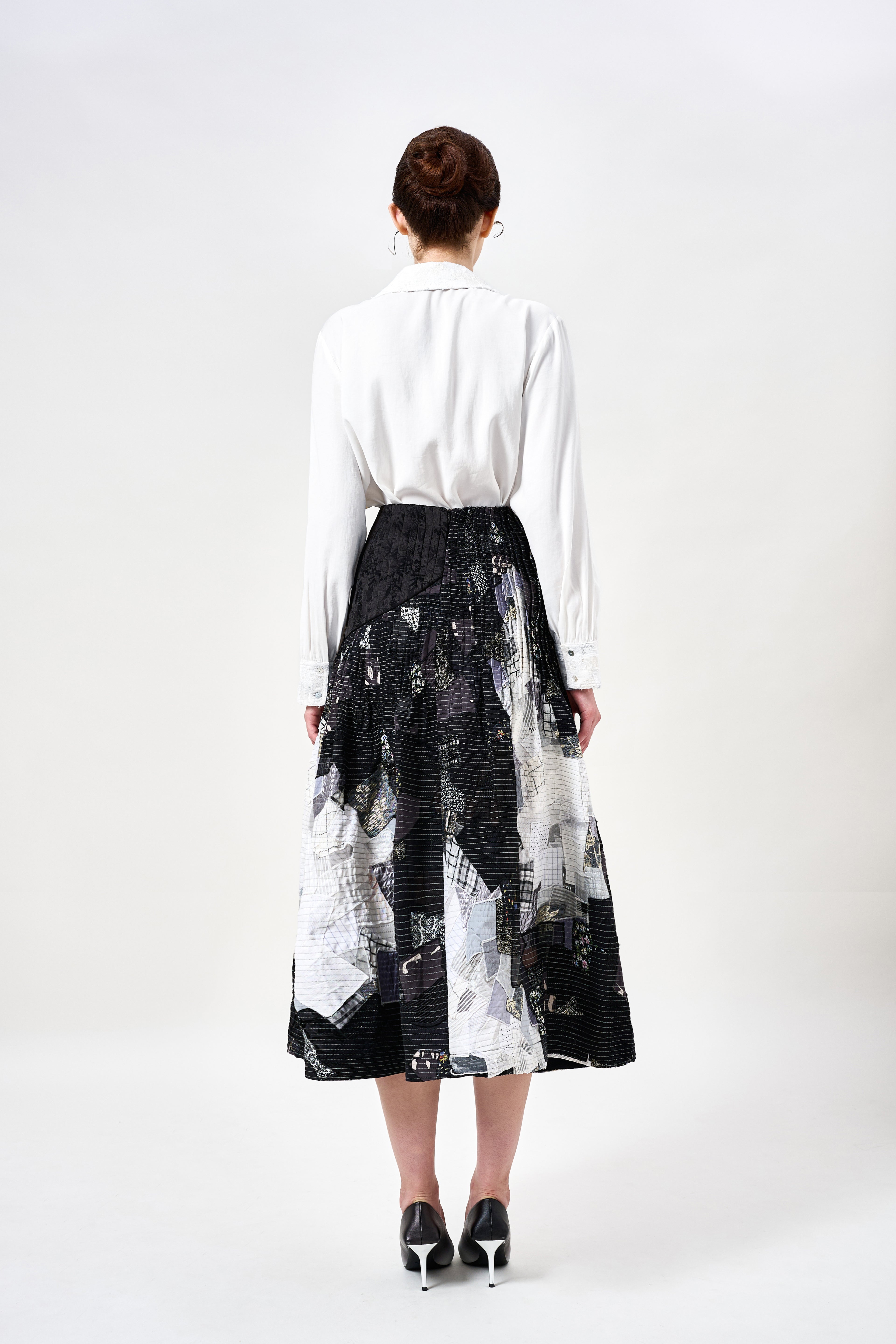 (PRE-ORDER) March Flower Midi Skirt