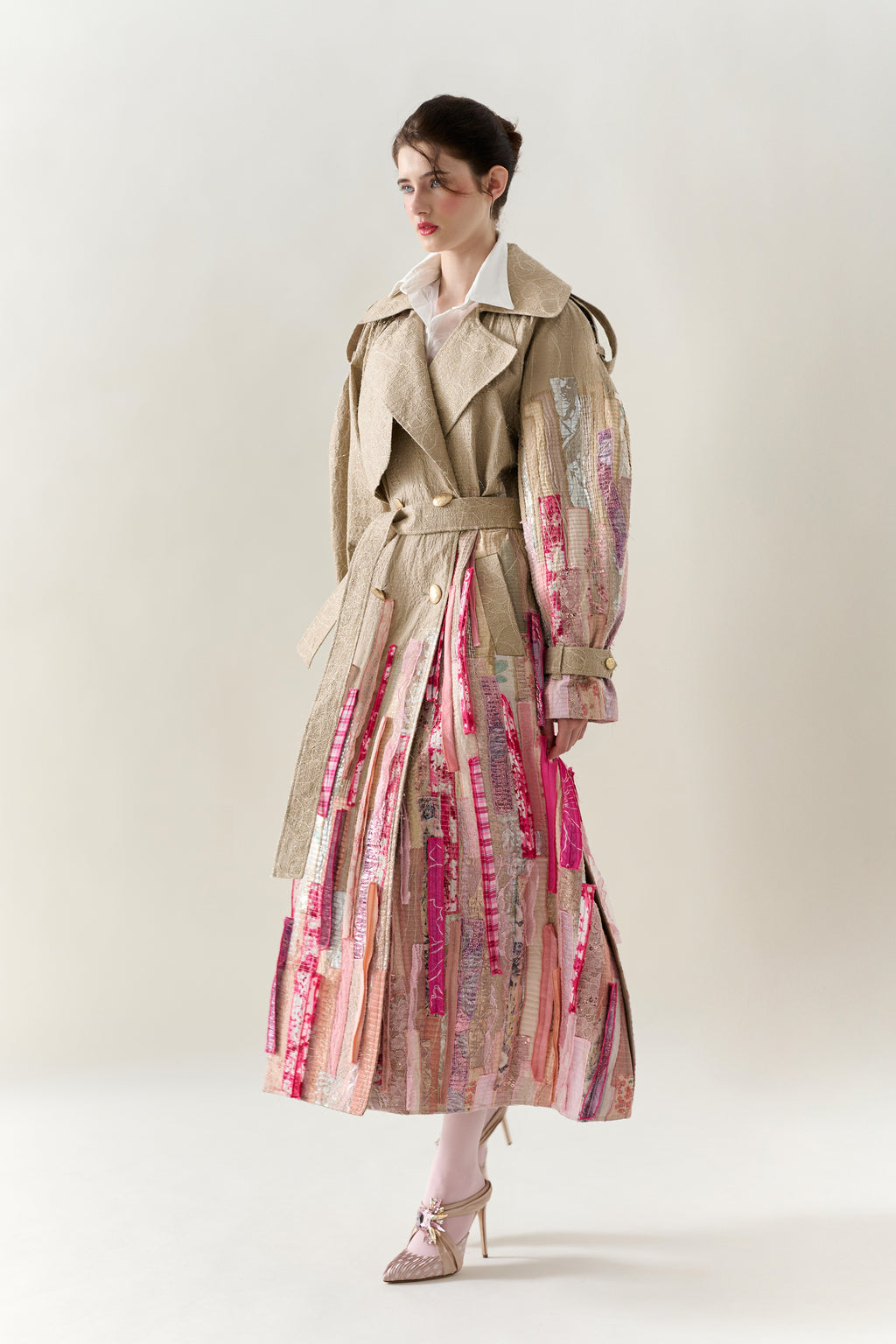 (PRE-ORDER) Love Glow Trench Coats