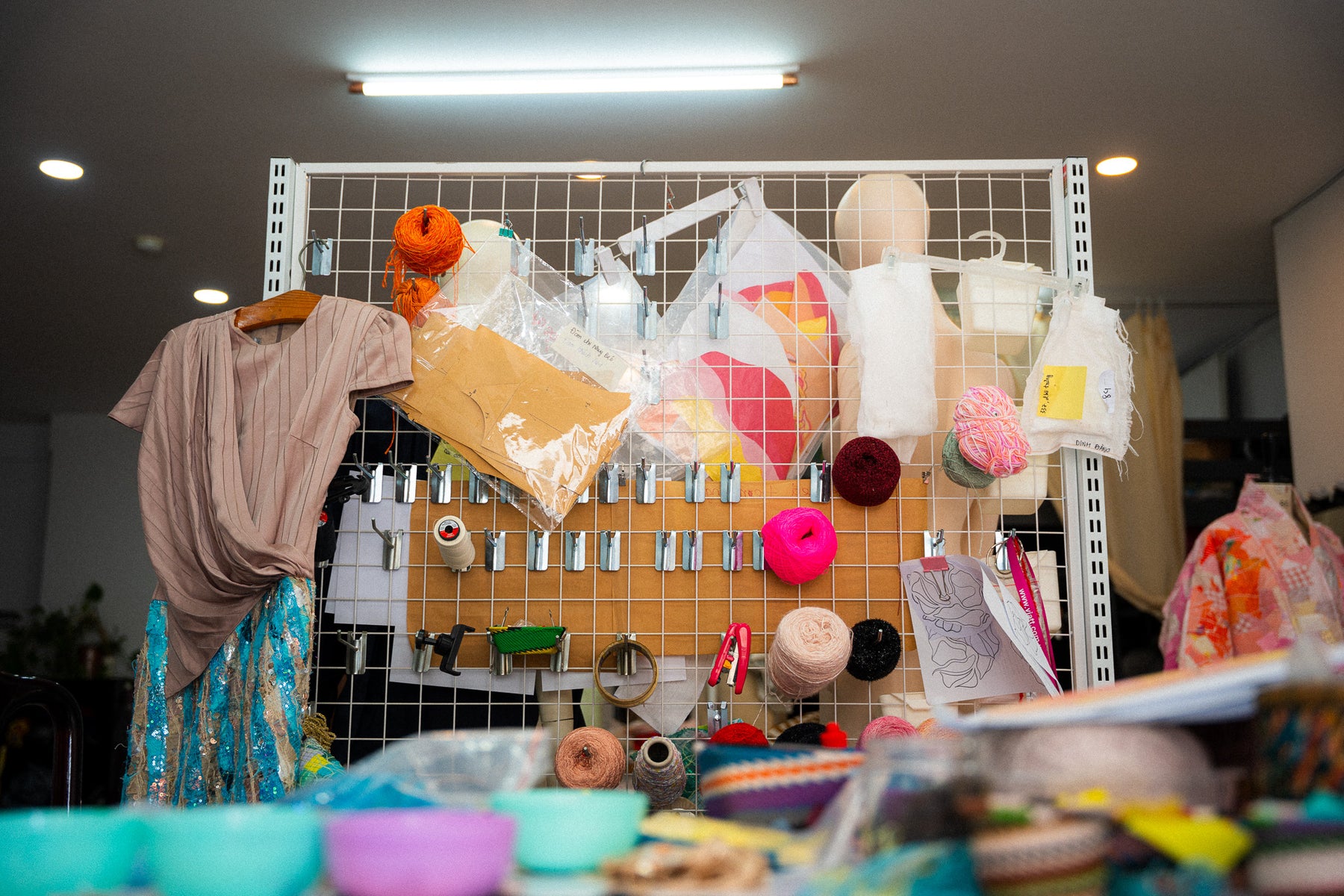 A phygital passport to zero-waste fashion.