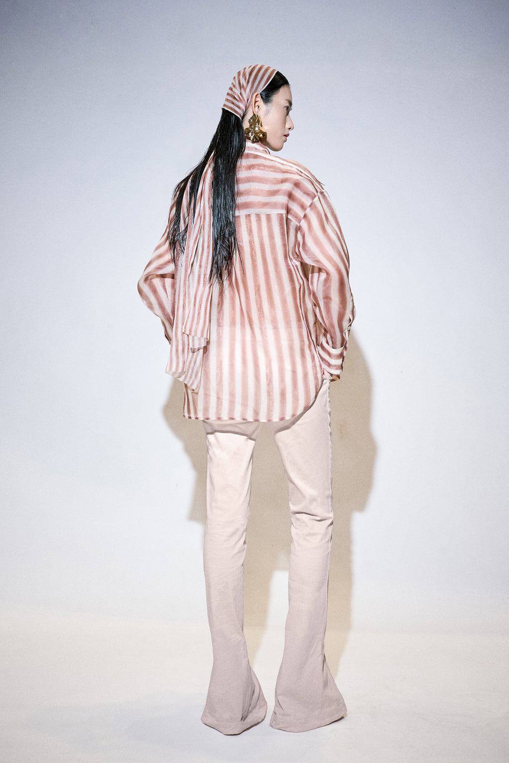 (PRE-ORDER) Art-Deco Flower Overshirt